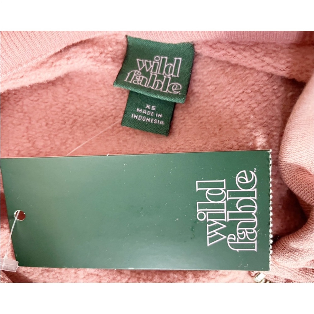 NWT Wild Fable Quilted Quarter Zip Sweatshirt - Picture 7 of 8